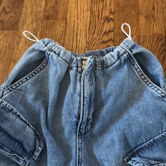 Zara Girl’s Denim Cargo Pants Size 9 - Picture 3 of 7